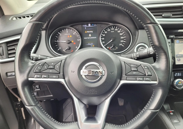 Nissan Qashqai cena 65500 przebieg: 151000, rok produkcji 2018 z Kamienna Góra małe 172